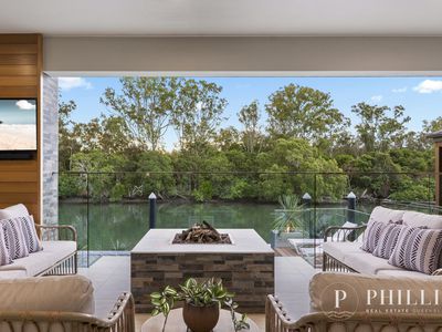 2515 Cressbrook Drive , Hope Island