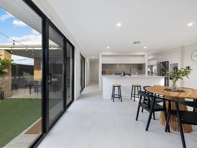 48 Halcyon Loop, Southern River