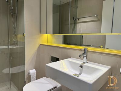 901N / 883 Collins Street, Docklands