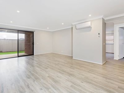 5 Mansfield Drive , Werribee