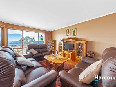 7 / 34 Leahy Close, Narrabundah