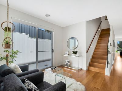 20 / 10 Ellison Harvie Close, Greenway