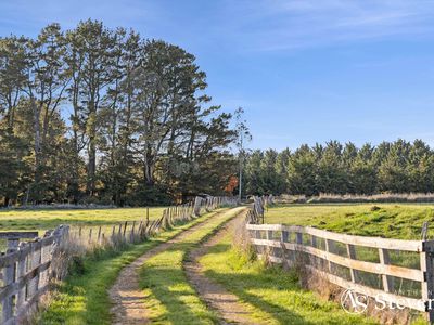 172 Grahams Road, Lancefield