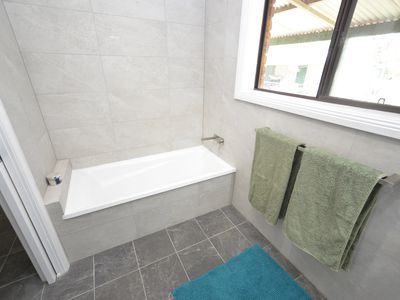 9889 Renshaw McGirr Way, Parkes