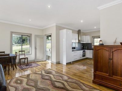 880 Woodbridge Hill Road, Gardners Bay