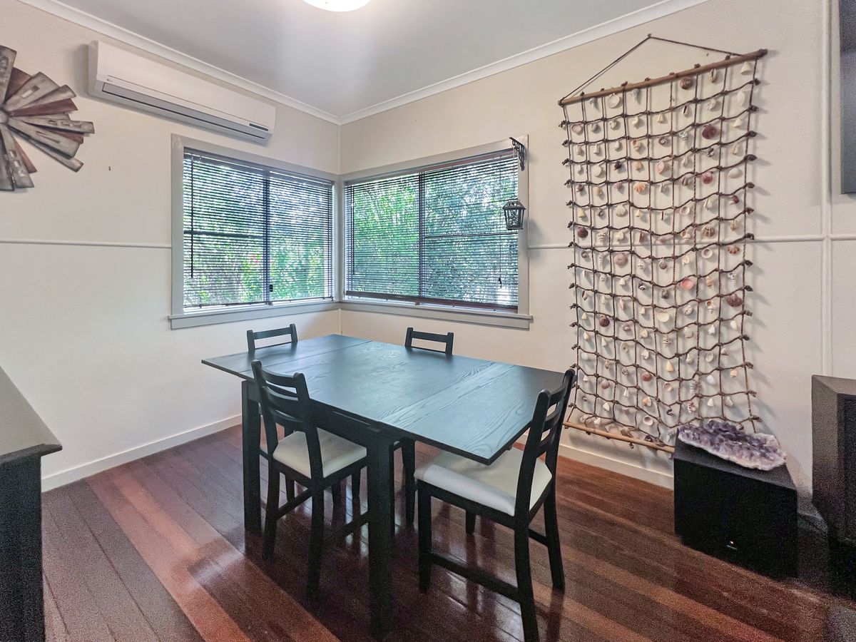 16 Irvine Street, Kairi