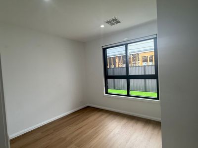 36 Stacey Parade, Mount Cottrell