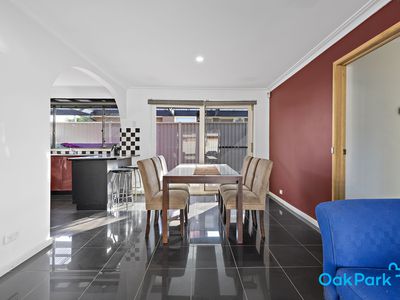 95 Harricks Crescent, Attwood