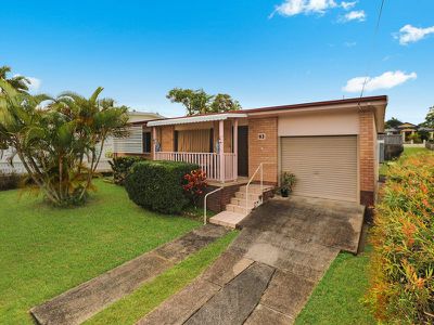 63 Palm Drive, Mooloolaba
