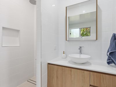 23 Wall Street, Eimeo