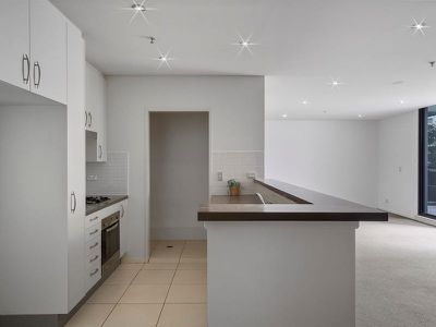 303 / 1-3 Aqua Street, Southport