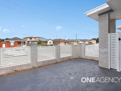 1 / 6 Addison Avenue, Lake Illawarra