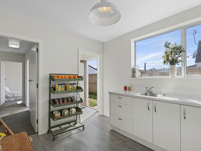 3 / 16 Lane Street, Woolston