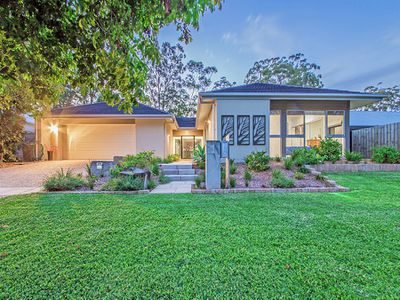 24 Barrington Crescent, Wakerley