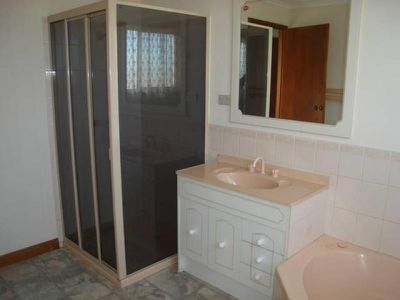 1 / 37 Seabeach Parade, North Shore