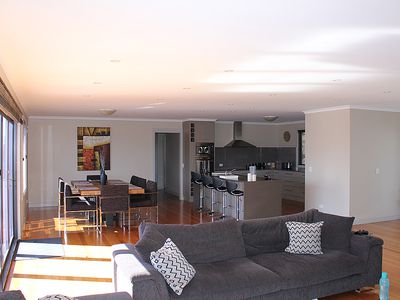 11 Zenith Court, Blackstone Heights