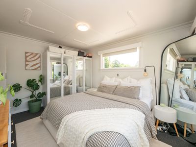 24 Hawthorn Avenue, Mornington