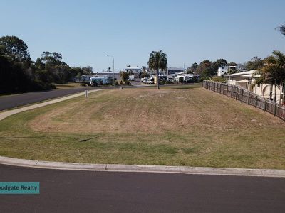 14 First Avenue, Woodgate