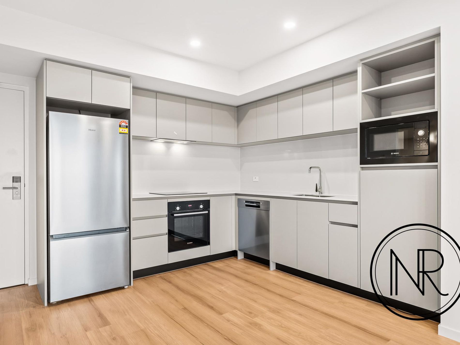 519 / 239 Great Eastern Highway, Belmont
