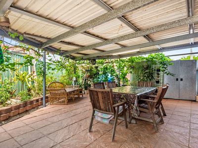 4 Dunraven Close, Durack