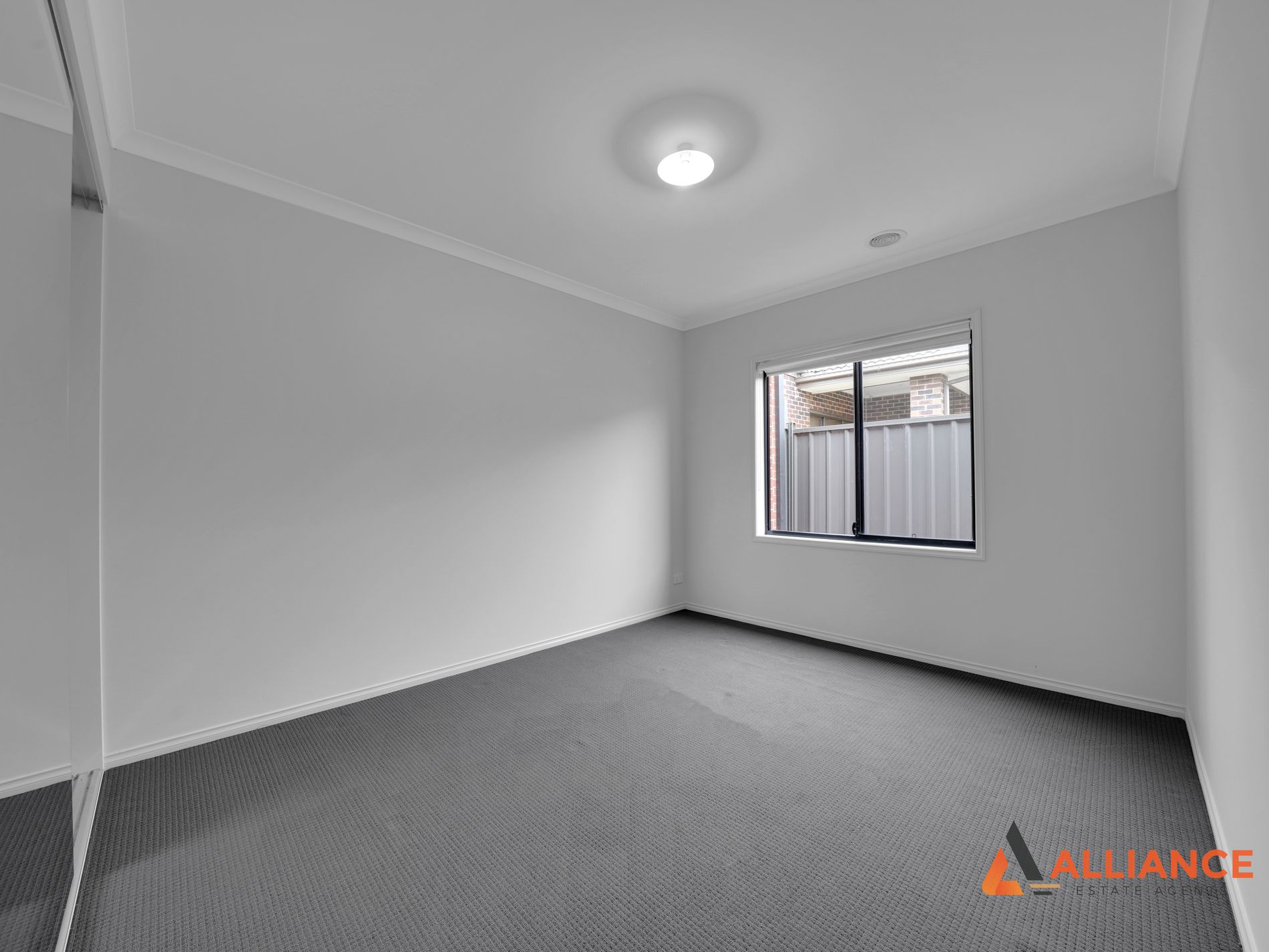 90 Bullion Avenue, Wollert