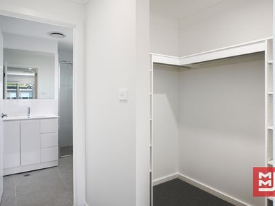 3 / 6 Addison Avenue, Lake Illawarra