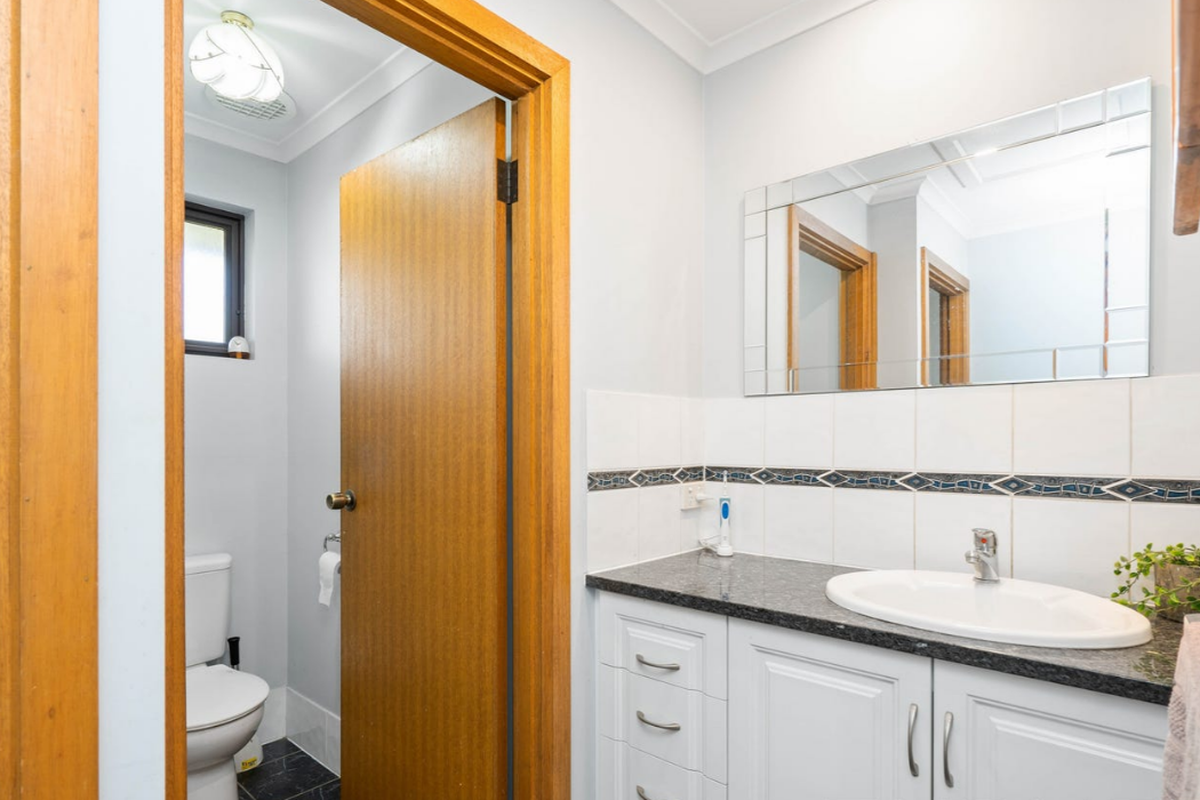 25 Parkinson Avenue, Dernancourt