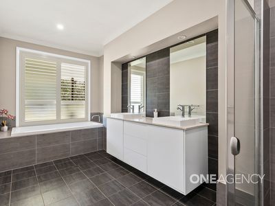 240 Albatross Road, Nowra Hill