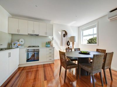 2 / 16 Lambert Street, Richmond
