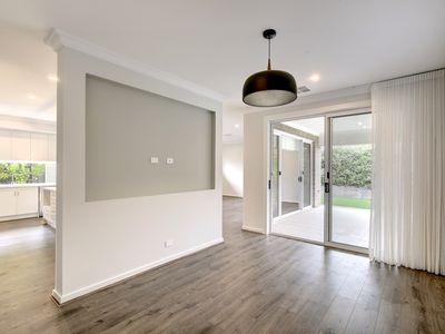 166 Heysen Boulevard, Mount Barker