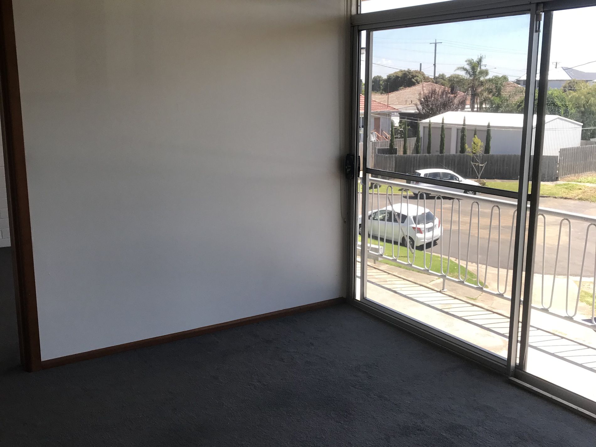 6 / 3 East Court, Newcomb