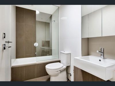 16 / 42 Eucalyptus Drive, Maidstone