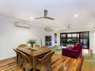 19 Outlook Crescent, Douglas