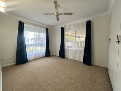 89 Baird Drive, Dubbo