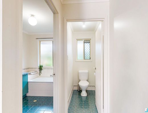 Rare 879 m² Block with Shed in Sought-After Old Tewantin image 11