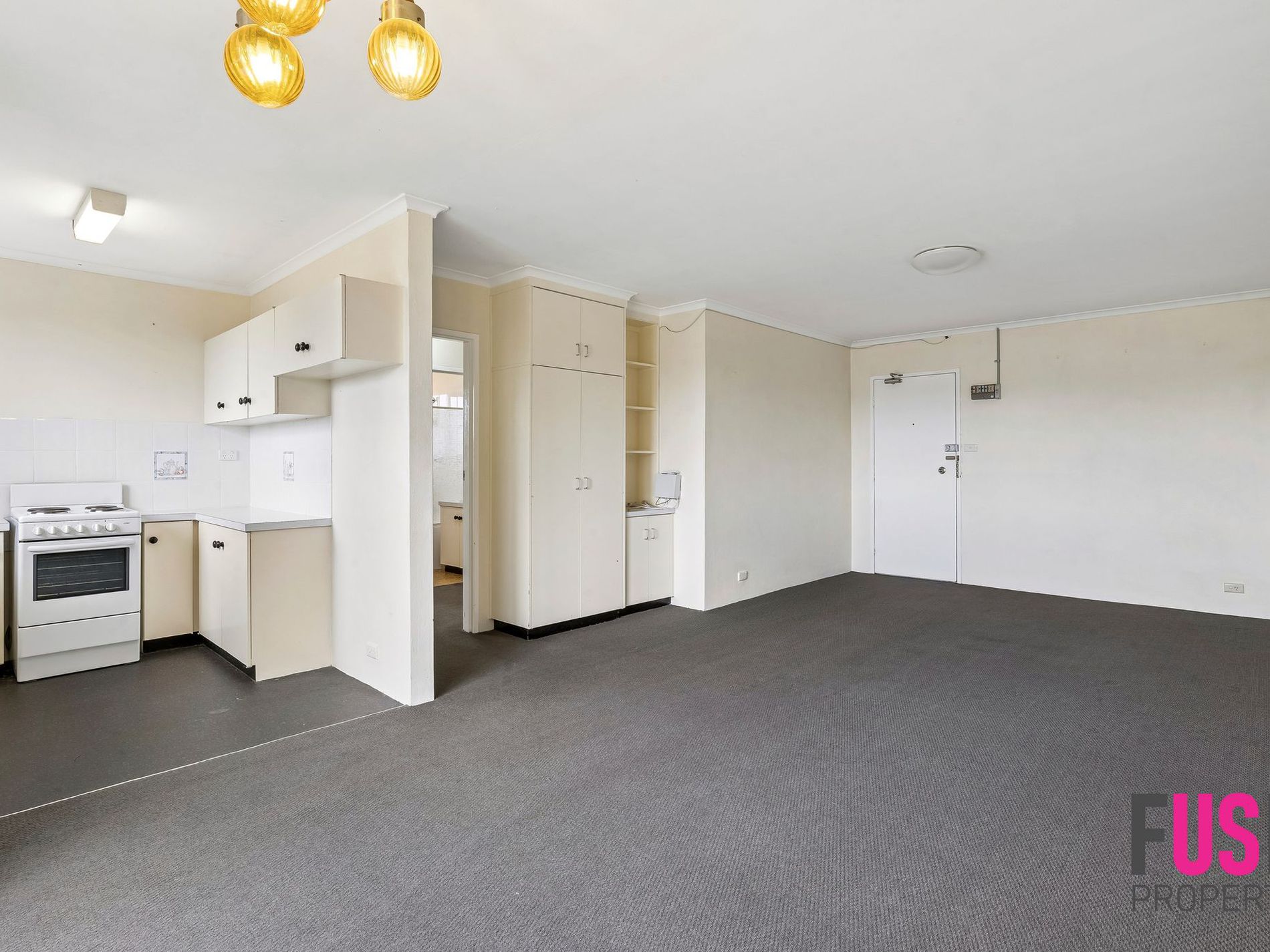 15 / 30 Trinculo Place, Queanbeyan East