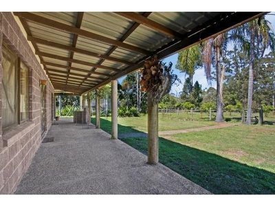 400 McKinnon Drive, Cooroibah