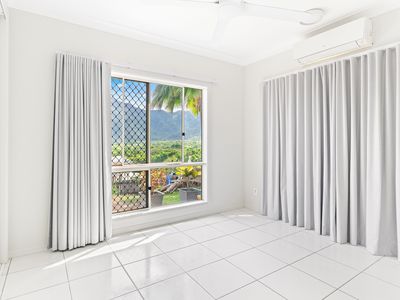 5 Jumna Close, Bentley Park