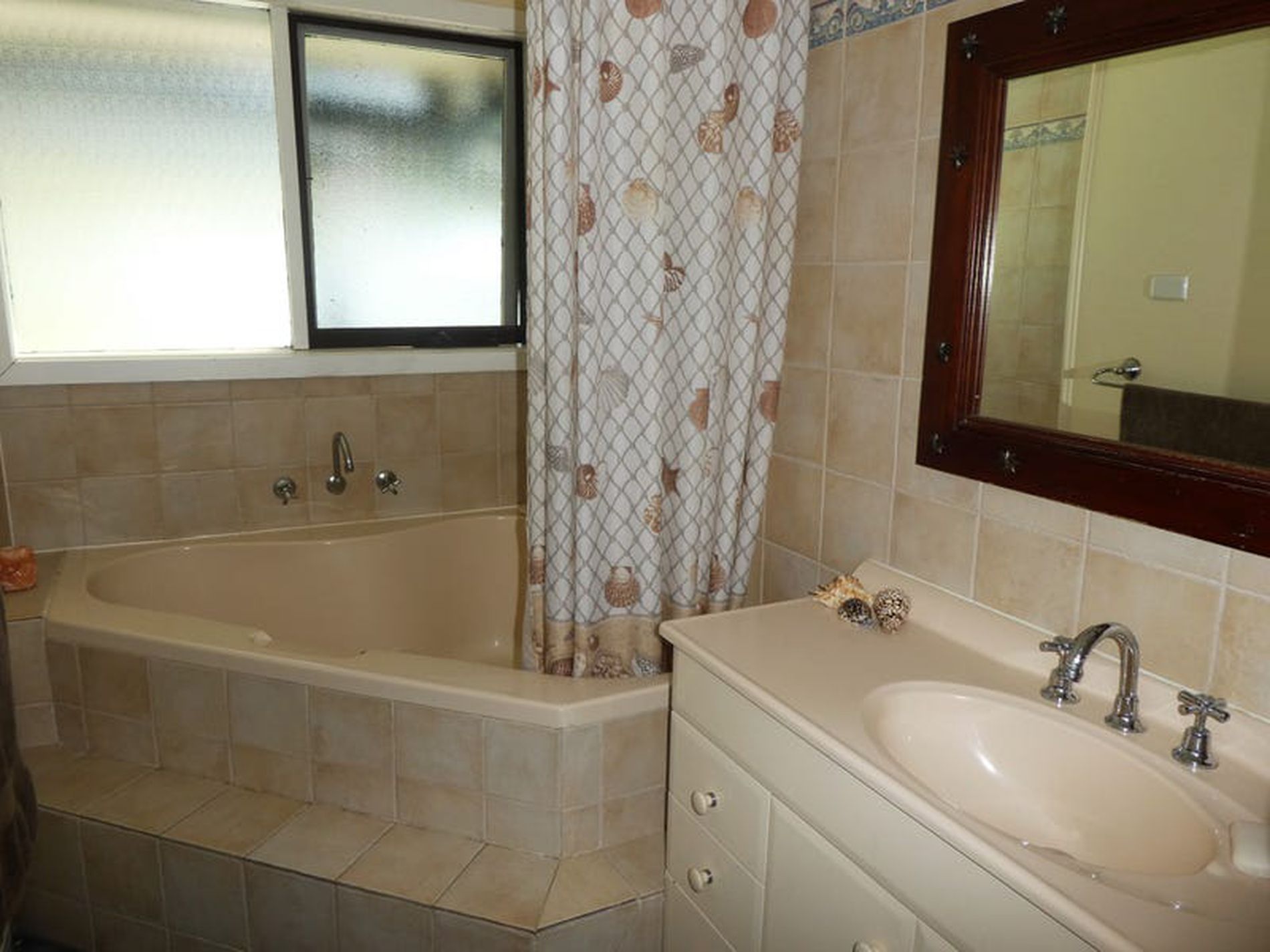 34 Avenel Rd, Seymour