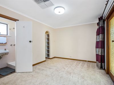 6 Alderdice Place, Lamington