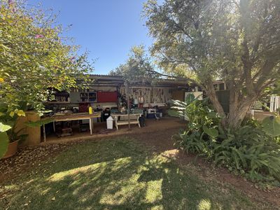 80 High Street, Parkes