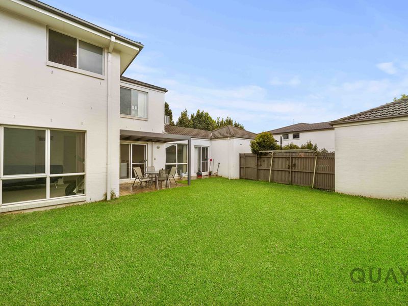 202 Stanhope Parkway, Stanhope Gardens