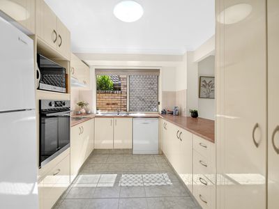 13 Hillsborough Close, Robina