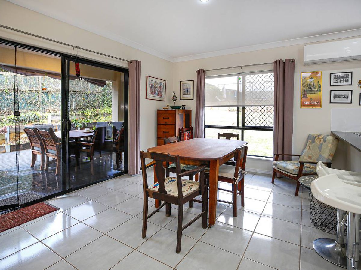 18 Barrine Road, Yungaburra