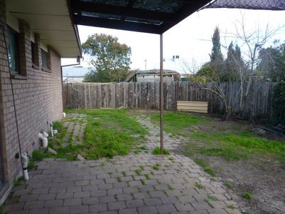 4 / 8 High Street, Horsham