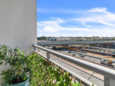 68 / 23 Junction Boulevard, Cockburn Central