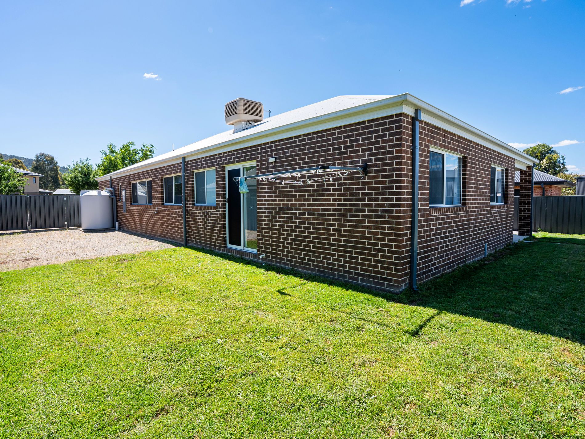 147 STANTON DRIVE, Thurgoona