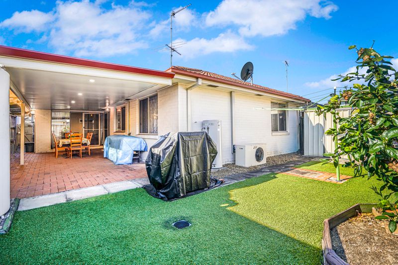 5 Coringle Place, Woodcroft