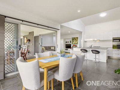 54 Ronaldo Way, Urangan