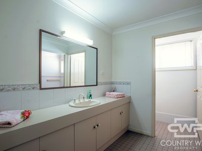 19 Potter Parade, Glen Innes